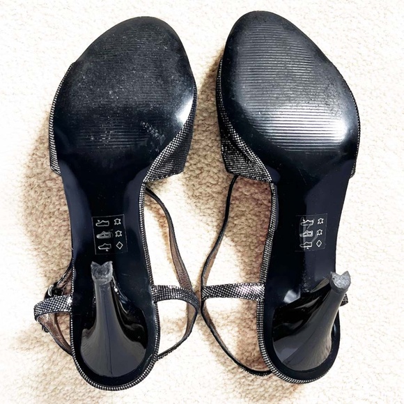 CARLO PAZOLINI Black Satin Bow Sparkle Sandals - Picture 6 of 9